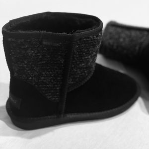 Minnetonka Women's Faux Fur
Shearling Genuine Suede Lining Boot BRAND NEW!